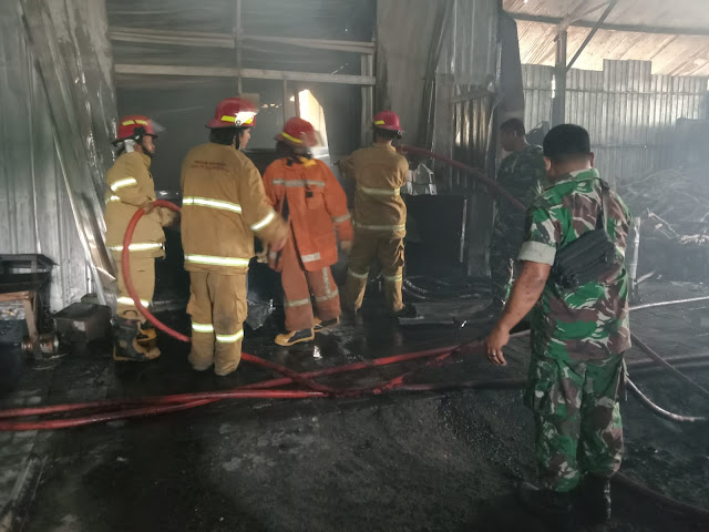 Ruang Oven Pabrik Briket di Wirosari Terbakar, Kerugian Ditaksir Sekitar Rp 350 Juta